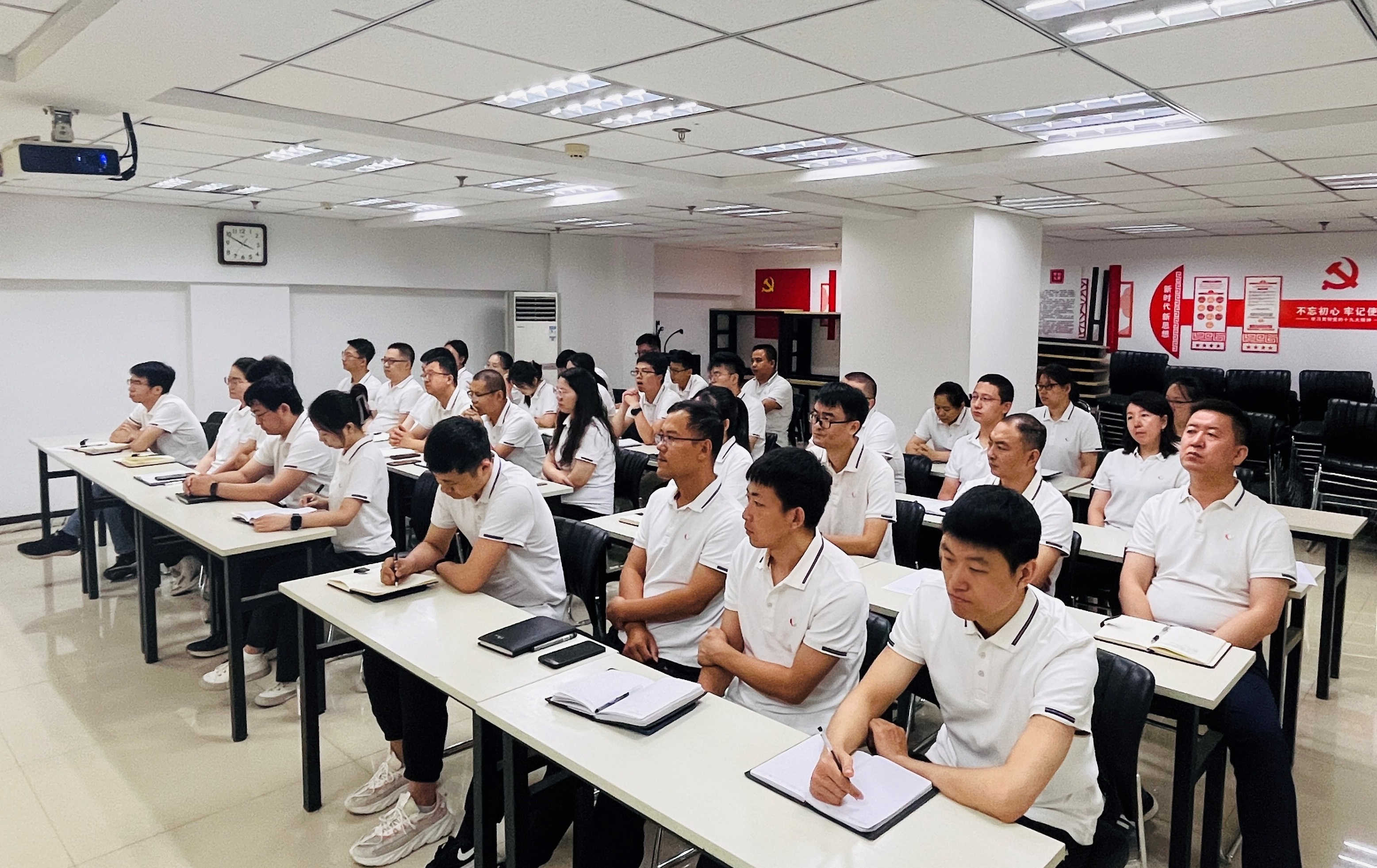 “傳承紅色基因 擔(dān)當(dāng)時(shí)代使命”-學(xué)條例，守黨紀(jì)(2024.7.1)